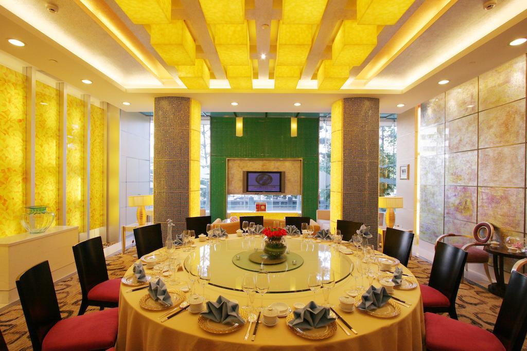 Luxemon Xinjiang Yindu Hotel 우루무치 외부 사진